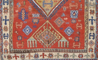 Early 19th Century Kurdish rug size 103 x 150 ıt has nice unusual border.
                   