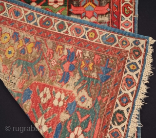 Rare Small Format Alpan Kuba Rug.Generally in good condition just the black went down ıt has not any Old restoration original piece Rare size 80 x 91 cm     