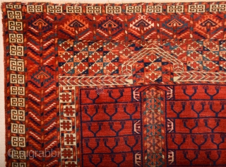 Circa 1850s Central Asian Tekke Engsi It Has Really Good Shiny Wool Size 118 x 165 cm It's in good condition ıt has only small repairs.       