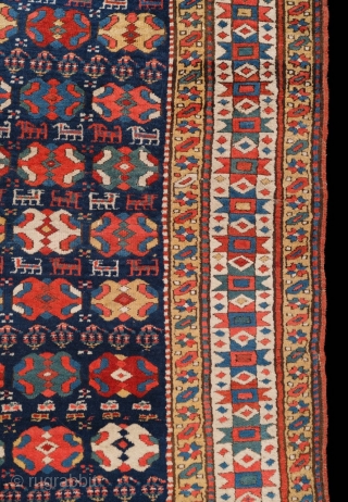 Middle of 19th Century colorful Shahsevan Rug size 115 x 280 cm
It has very nice colors and Rare design              