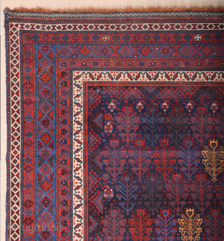 Luri or Kurdish Rug All the colors are natural and ıt's in really good condition.It has very fine thin quality Size 175 x 242 cm        