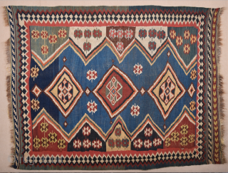 Lovely 19th Century Qashqai Kilim Size 160 x 206 cm*                       