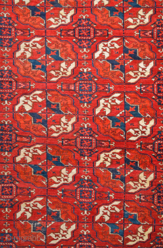  Turkmenistan, Central Asia Mid. 19th Century Tekke Main Rug.It's in Good Condition 205 x 310 cm                