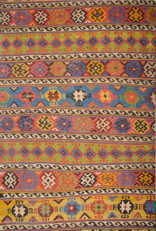 Late 19th Century Qashqai Kilim Size 175 x 305 cm It has great colors                   