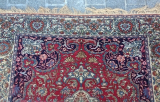 Persian Ispahan Rug size 143x215 cm in good condition                        