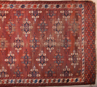 Late 18th Century Turkmen Yamud Main Rug. It Has Unusual Elems and Has Great Thin quality. Size 175 x 305 cm            