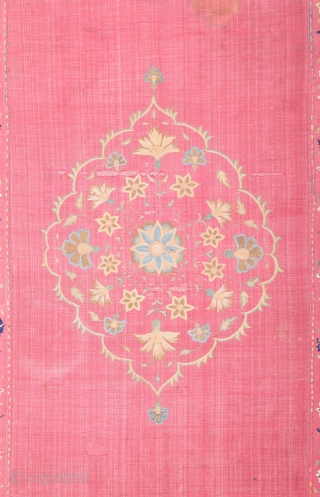 19th Century Indian Textile It's in Perfect Condition Size 70 x 128 Cm                    