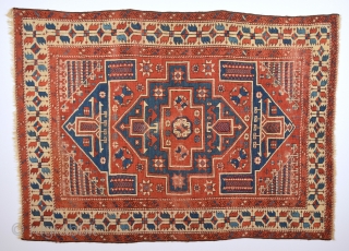 Early 19th Century Anatolian Bergama Rug.It's in Good Condition and Early Type one.Size 145 x 205 Cm                