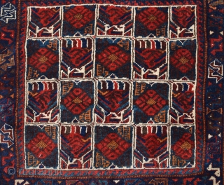 19th Century Square Size Persian Avshar Bag.It Has Good Pile And Untocuhed One.Size 75 x 75 Cm.
                