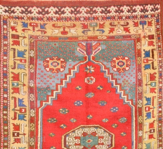 Early 18th Century Anatolian Mihaliç Prayer Rug Size 100 x 140 cm                     