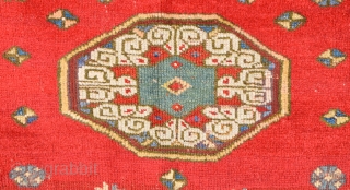 Early 18th Century Anatolian Mihaliç Prayer Rug Size 100 x 140 cm                     