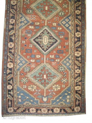 	

Serapi Heriz Persian circa 1900 antique.  Size: 170 x 95 (cm) 5' 7" x 3' 1"  carpet ID: K-2556 
Vegetable dyes, certain places the pile is slightly short, the black  ...