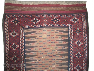 
 Soufre Kurd Persian circa 1915 antique. Collector's item. Size: 145 x 76 (cm) 4' 9" x 2' 6"  carept ID: E-421
The knots are hand spun wool, the black color is  ...