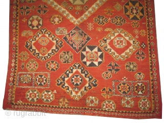 

Moroccan knotted circa 1920 antique, 260 x 164 cm  carpet ID: K-3467
Knotted by Sahrawi nomads, high pile, in perfect condition, the warp and the weft threads are 100% wool, the knots  ...