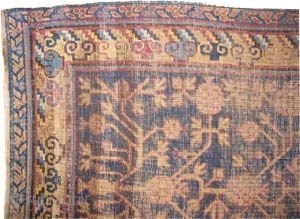 Khotan Samarkant  antique. Size: 356 x 94 (cm) 11' 8" x 3' 1"  carpet ID: K-4672
The pile is uniformly used, all over pomegranate design, very fine knotted, soft and worn. 