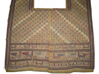 
Horse cover Vernneh Caucasian circa 1895 antique. Collector's item, Size: 186 x 158 (cm) 6' 1" x 5' 2"  carpet ID: A-217
Woven with hand spun wool and Vernneh technique, good condition,  ...
