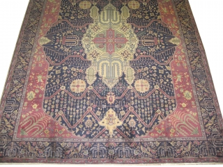 	

Indian Carpet old. Size: 360 x 280 (cm) 11' 10" x 9' 2"  carpet ID: P-6292
The knots are hand spun lamb wool, very fine knotted, elegant carpet, the center medallion is  ...