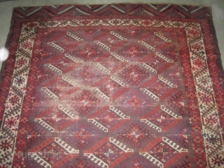 Yomut Turkmen, knotted circa 1890, antique, 212 x 315 cm, ID: MHR-2
The knots, the warp and the weft threads are hand spun wool, synthetic red, part is used.     