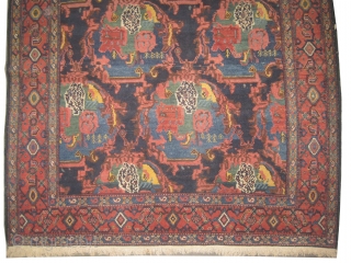 
Senneh Persian knotted circa in 1910 antique, collector's item.  192 x 136 (cm) 6' 4" x 4' 6"  carpet ID: K-80
High pile, in perfect condition, fine knotted, in its original  ...