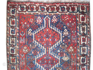 

	
Shiraz Persian, knotted circa 1905, antique, collectors item, 84 x 113 cm / 2'9" x 3'8" feet, ID: MFM-8
The black knots are oxidized, the knots are hand spun wool, the background color  ...