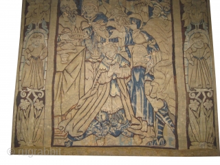 Flanders tapestry, old, 220 x 280 cm, ID: A-967
A fragment of hand woven Flanders tapestry.


                  