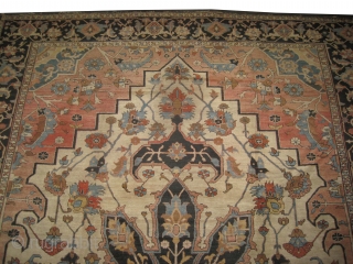 Serapi Heriz Persian circa 1895 antique. Collector's item, Size: 560 x 360 (cm) 18' 4" x 11' 10"  carpet ID: P-1875
High pile, good condition, the background color is ivory, the center  ...