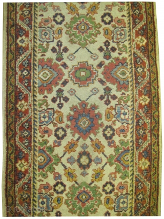 Mahal Persian knotted circa 1920 antique, 82 x 340 cm, ID: K-4465
High pile, in perfect condition, ivory background, rust border, all over design, the down edge is finished with 3cm kelim and  ...