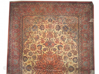 Isphahan Sarafian family Persian
Carpet ID:
SA-1254
Description:
Isphahan Sarafian family, knotted circa 1930 semi antique, 160 x 102 cm, ID: SA-1254
The knots are hand spun silky wool, the center of the medallion is cut, two  ...