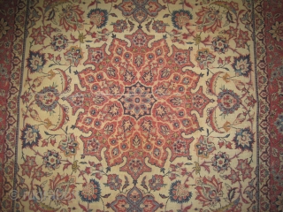 Isphahan Sarafian family Persian
Carpet ID:
SA-1254
Description:
Isphahan Sarafian family, knotted circa 1930 semi antique, 160 x 102 cm, ID: SA-1254
The knots are hand spun silky wool, the center of the medallion is cut, two  ...