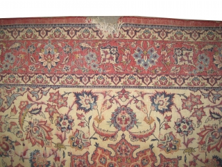 Isphahan Sarafian family Persian
Carpet ID:
SA-1254
Description:
Isphahan Sarafian family, knotted circa 1930 semi antique, 160 x 102 cm, ID: SA-1254
The knots are hand spun silky wool, the center of the medallion is cut, two  ...