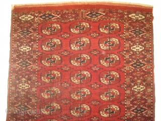 Tekke Boukhara Turkmen, knotted circa in 1890 antique. 96 x 122 cm, carpet ID: DD-27
The black color is oxidized, in good condition except the border side to be stitched.    