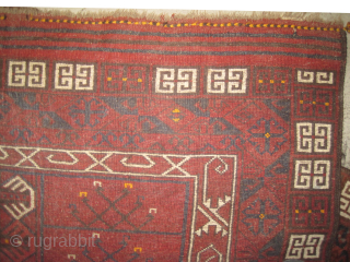 


Engsi Turkmen, knotted circa 1875 antique, collectors item, 138 x 191 cm, ID: HGW-4
Both edges are finished with 4 to 8cm kilim, the shirazi borders are woven on two lines with goat  ...