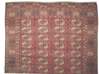 
Tekke Boukhara Turkmen, knotted circa in 1840, antique, collectors item, 224 x 188 (cm) 7' 4" x 6' 2"  carpet ID: P-5124
The knots are hand spun lamb wool, the warp and  ...