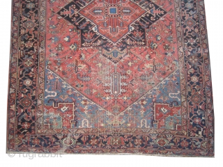 

Serapi Heriz Persian knotted circa 1905 antique, 315 x 228 (cm) 10' 4" x 7' 6"  carpet ID: P-4609
The knots are hand spun lamb wool, the black knots are oxidized, the  ...