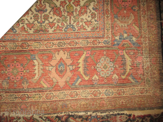 Mahal Sultanabad Persian, knotted circa 1880, antique, collector's item, 266 x 337 cm, ID: P-5673
Vegetable dyes, the black knots are oxidized, the knots are hand spun lamb wool, the background color is ...
