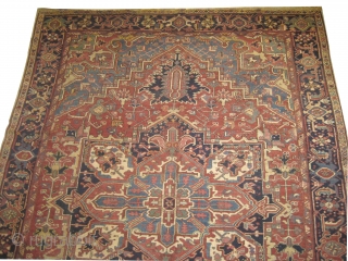 Heriz Persian, knotted circa in 1910 antique, in good condition.
Carpet ID: RO-1, size: 220 x 320 cm.                