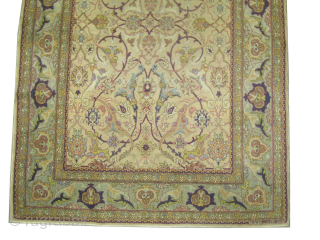 Our new website: www.madayancarpets.ch
Sivaz Turkish, knotted circa 1935, semi-antique, 133 x 210 cm, ID: K-5640
Signed "Sumer Bank Sivas". The knots are hand spun wool, the background color is ivory-beige, allover ...
