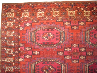 Tekke Tchwal Turkmen antique, 1870. Collectors item. CarpetID: K-5612. Size: 128 x 79 (cm) 4' 2" x 2' 7" feet.
Vegetable dyes, the black color is oxidized, the knots are hand spun wool,  ...