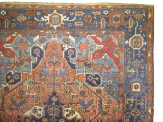 Serapi Heriz Persian knotted circa in 1905 antique. Size: 328 x 222 (cm) 10' 9" x 7' 3" 
 Carpet ID: P-5081
In good condition and in its original shape.
    