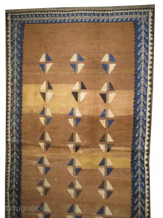 Gabbeh Nomad Persian, circa 1910, antique. Collector's item. Size: 241 x 131 (cm) 7' 11" x 4' 4", carpet ID: K-1118 
Vegetable dyes, the black color is oxidized, the warp and the  ...