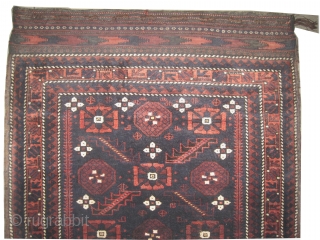 Belutch bag face Persian circa 1905, antique. Collector's item. Size: 85 x 70 (cm) 2' 9" x 2' 4", carept ID: K-3549
Vegetable dyes, high pile, perfect condition, the warp and the weft  ...