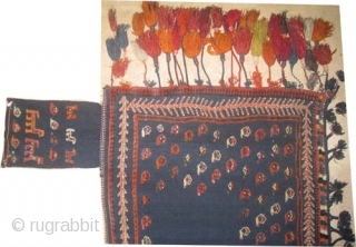 Horse cover Gabbeh Nomad/Qashqai Persian circa 1915, antique, collector's item, Size: 154 x 154 (cm) 5' 1" x 5' 1"  carpet ID: A-1273 
Woven with hand spun wool and three different  ...