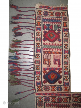 
Horse saddle cover, Louri southwest Persian, knotted circa in 1922, semi antique, collector's item,  142 x 111 (cm) 4' 8" x 3' 8"  carpet ID: A-363
The knots are hand spun  ...