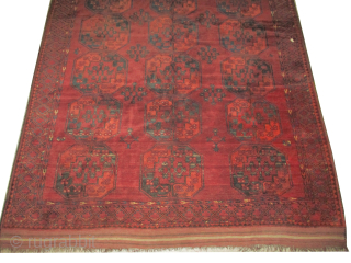
Ersari Turkmen, knotted circa 1875 antique, collectors item, 220 x 295 cm, ID: MMM-60
Vegetable dyes. The knots, the warp and the weft threads are mixed with hand spun lamb wool (silky wool)  ...