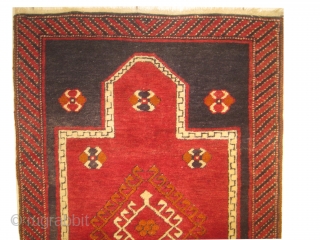 Anteb prayer Turkish rug, knotted circa in 1935 semi antique. 138 x 76cm,  carpet ID: BRDI-8
High pile in perfect condition, the shirazi borders are woven with special technique.    