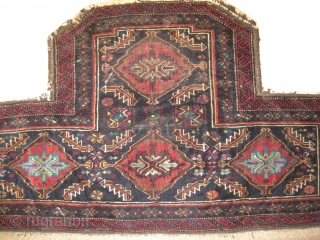 


Horse cover Belutch Persian knotted circa 1935, collectors item. 116 x 62 cm,  ID: T-475
The knots are hand spun wool and silk, the warp and the weft threads are 100% wool,  ...