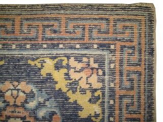 	
Ningxia Chinese, antique. Collector's item. Size: 65 x 65 (cm) 2' 2" x 2' 2" , carpet ID: K-5614

Seat cover, vegetable dyes, the knots of certain colors are oxidized, indigo background, the  ...