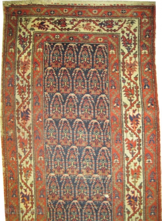 
Malaier Persian, circa 1905, antique. Collector's item, Size: 414 x 98 (cm) 13' 7" x 3' 3"  carpet ID: K-3852 
vegetable dyes, the black color is oxidized, the knots are hand  ...