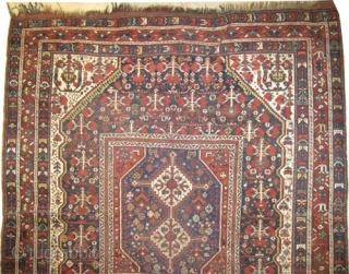  	

Shiraz Khamse Persian, circa 1905, antique. High standard collector's item. Size: 197 x 173 (cm) 6' 6" x 5' 8"  carpet ID: K-3228 
Vegetable dyes, the warp and the weft  ...