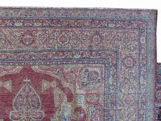 Kirmanshah Persian, knotted circa in 1895, antique, 186 x 133 cm, carpet ID: K-3738
The black color is oxidized, the knots are hand spun wool, very finely knotted, the pile is uniformly short. 